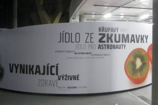 Samolepka s vlastním potiskem na zakázku - velkoformátová