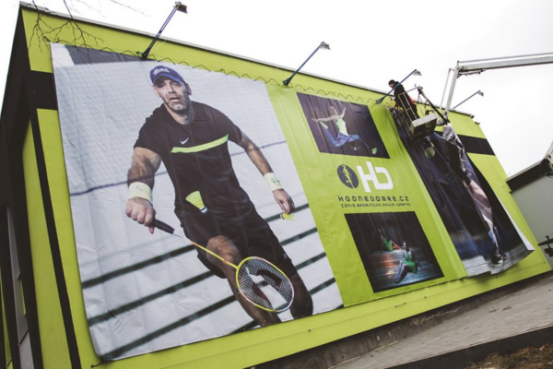 Partnerský program | Reklamní plachta | banner KLASIK s oky a zesílenými okraji